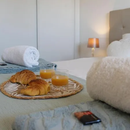 Willy St. Apartment
