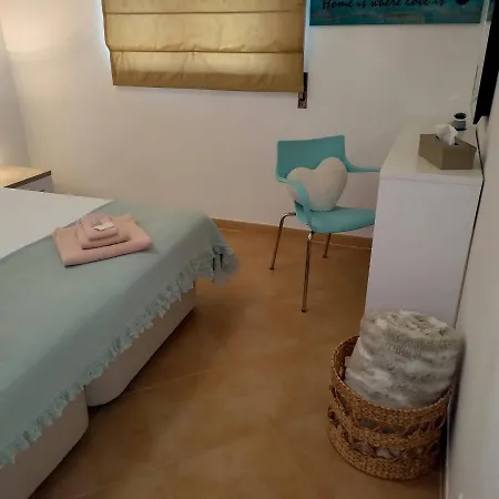 Willy St. Apartment